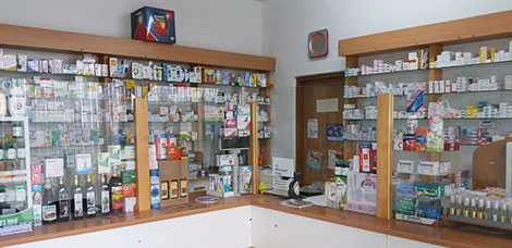 farmaceuti u apoteci